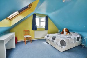 Bedroom 5- click for photo gallery